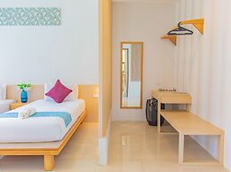 Alhambra Pool Villas & Pool Access Rooms