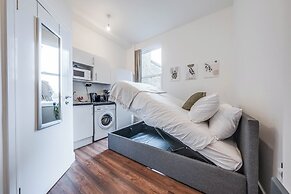 Camberwell High Spec 6-Studio Unit Block