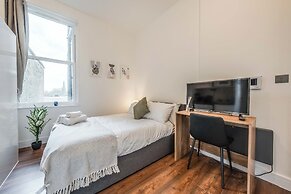 Camberwell High Spec 6-Studio Unit Block