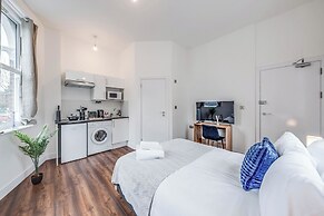 Camberwell High Spec 6-Studio Unit Block