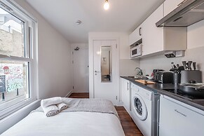 Camberwell High Spec 6-Studio Unit Block