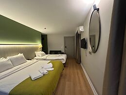 OTTO X Hotel