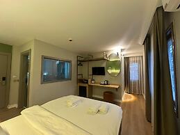 OTTO X Hotel