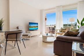 Scenic Apartment in Alcazaba Lagoon Ref M55