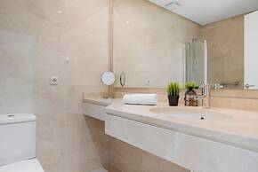 Scenic Apartment in Alcazaba Lagoon Ref M55
