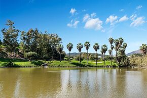 Scenic Apartment in Alcazaba Lagoon Ref M55