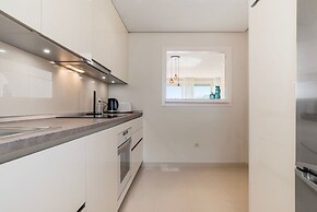 Scenic Apartment in Alcazaba Lagoon Ref M55