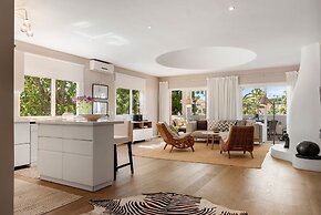 Relaxing Hideaway in Nueva Andaluc a Ref M57