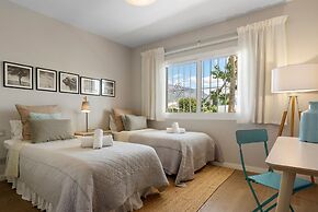 Relaxing Hideaway in Nueva Andaluc a Ref M57