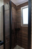 Linari Sea & Suites