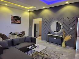 DEKINGS LUXURY AND SUITES