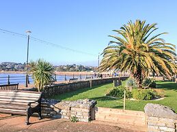 Delmonte Lodge