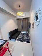 Shore 3 T2 10thflr  w Balcony Pool View