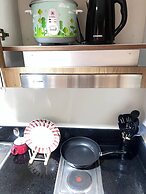 Shore 3 T2 10thflr  w Balcony Pool View