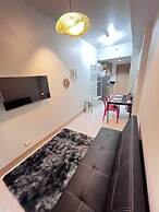 Shore 3 T2 10thflr  w Balcony Pool View