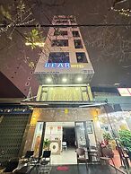 BEAR HOTEL & HOMESTAY
