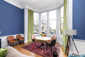 Spacious 2-Bedroom Ground Floor Flat