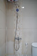 Rehat at Paskal Pelangi