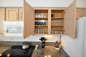 Canal Home w Heated Pool Dock