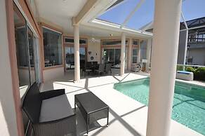 Canal Home w Heated Pool Dock