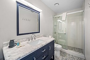 Bring Your Boat Heated Pool spa Dock Beach