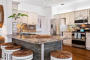 Bring Your Boat Heated Pool spa Dock Beach