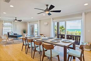 Beach House Mansion- Private Beach Walk Over