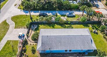 Beach Home w Heated Pool Free Golf Cart