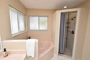 Perfect Paradise Vacation in Tranquility - Salt Water Pool