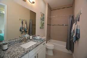 Beach Front 5 bed 4 Bath Luxury House Hot Tub Fenced Yard Pets Welcome