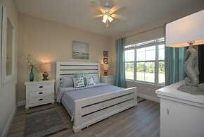 Beach Front 5 bed 4 Bath Luxury House Hot Tub Fenced Yard Pets Welcome