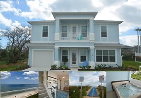 Beach Front 5 bed 4 Bath Luxury House Hot Tub Fenced Yard Pets Welcome