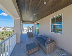 Villa Nautilus Steps Away From the Beach - New Lux 3 Story Pool Hot Tu