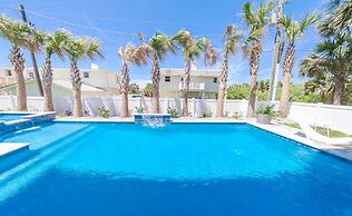 Villa Nautilus Steps Away From the Beach - New Lux 3 Story Pool Hot Tu