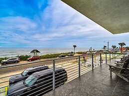 Ocean Front Flagler Beach Sleeps 5 People