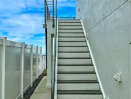 Ocean Front Flagler Beach Sleeps 5 People