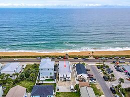 Ocean Front Flagler Beach Sleeps 5 People