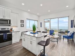 Ocean Front Flagler Beach Sleeps 5 People