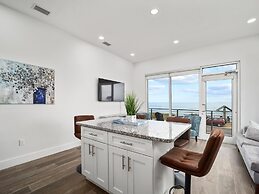 Ocean Front Flagler Beach Sleeps 5 People