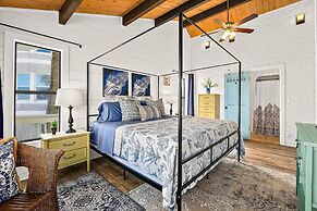 Pelican Beach Private Ocean Front Beach House- Sleeps 10 Bring Your Su