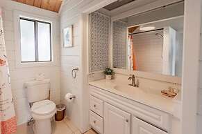 Pelican Beach Private Ocean Front Beach House- Sleeps 10 Bring Your Su