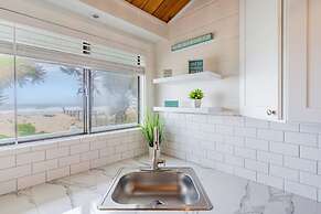 Pelican Beach Private Ocean Front Beach House- Sleeps 10 Bring Your Su