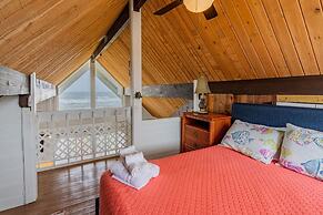 Pelican Beach Private Ocean Front Beach House- Sleeps 10 Bring Your Su