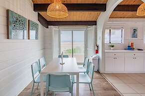 Pelican Beach Private Ocean Front Beach House- Sleeps 10 Bring Your Su
