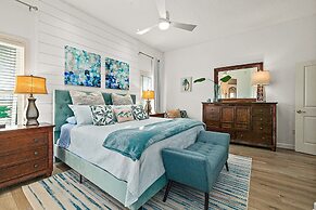 Perfect Beach House 2min Walk With Heated Pool and Hot Tub 4 bed 3 Bat