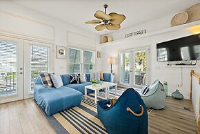 Perfect Beach House 2min Walk With Heated Pool and Hot Tub 4 bed 3 Bat