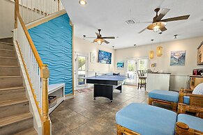 Perfect Beach House 2min Walk With Heated Pool and Hot Tub 4 bed 3 Bat