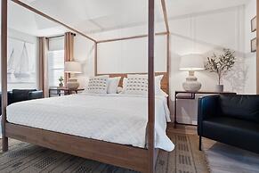 Casa Canal 4 Bed 3 Bath Pool Spa Boat Dock Sleeps 8