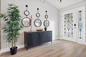 Casa Canal 4 Bed 3 Bath Pool Spa Boat Dock Sleeps 8