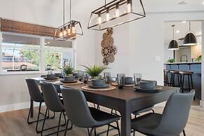 Casa Canal 4 Bed 3 Bath Pool Spa Boat Dock Sleeps 8